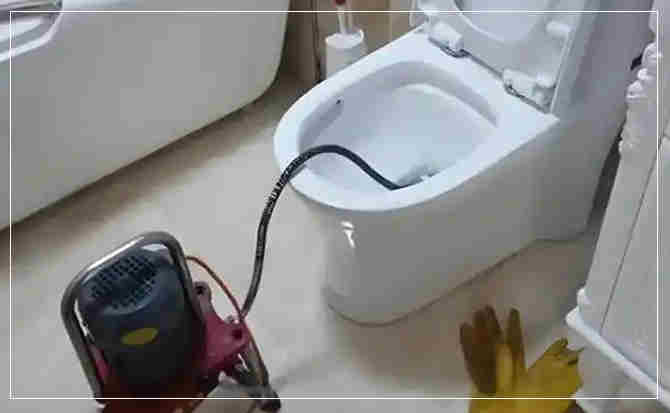 四方台马桶蹲坑蹲厕疏通